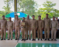 ผู้ว่าฯ สุราษฎร์ธานี นำบริการรัฐถึงชุมชน เปิดโครงการ ‘บำบัดท ... พารามิเตอร์รูปภาพ 110