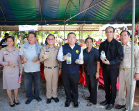 ผู้ว่าฯ สุราษฎร์ธานี นำบริการรัฐถึงชุมชน เปิดโครงการ ‘บำบัดท ... พารามิเตอร์รูปภาพ 135
