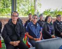 ผู้ว่าฯ สุราษฎร์ธานี นำบริการรัฐถึงชุมชน เปิดโครงการ ‘บำบัดท ... พารามิเตอร์รูปภาพ 137