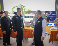 ผู้ว่าฯ สุราษฎร์ธานี นำบริการรัฐถึงชุมชน เปิดโครงการ ‘บำบัดท ... พารามิเตอร์รูปภาพ 142