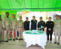 ผู้ว่าฯ สุราษฎร์ธานี นำบริการรัฐถึงชุมชน เปิดโครงการ ‘บำบัดท ... พารามิเตอร์รูปภาพ 148