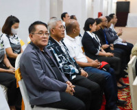 ผู้ว่าฯ สุราษฎร์ธานี มอบเงินรางวัลเชิดชูเกียรตินักกีฬาตัวแทน ... พารามิเตอร์รูปภาพ 12