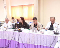 รองผู้ว่าราชการจังหวัดสุราษฎร์ธานี เป็นประธานการประชุม คณะกร ... พารามิเตอร์รูปภาพ 5