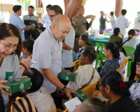 รองผู้ว่าราชการจังหวัดสุราษฎร์ธานี เป็นประธานพิธีเปิดหน่วยแพ ... พารามิเตอร์รูปภาพ 4