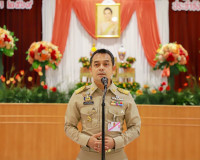 รองผู้ว่าฯ สุราษฎร์ธานี เป็นประธานพิธีมอบทุนการศึกษามูลนิธิค ... พารามิเตอร์รูปภาพ 1