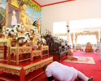 จังหวัดสุราษฎร์ธานี จัดพิธีบำเพ็ญกุศลและทำบุญตักบาตร ในวาระค ... พารามิเตอร์รูปภาพ 13