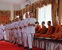 จังหวัดสุราษฎร์ธานี จัดพิธีบำเพ็ญกุศลและทำบุญตักบาตร ในวาระค ... พารามิเตอร์รูปภาพ 18