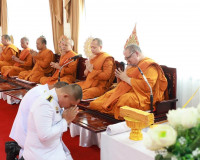 จังหวัดสุราษฎร์ธานี จัดพิธีบำเพ็ญกุศลและทำบุญตักบาตร ในวาระค ... พารามิเตอร์รูปภาพ 29