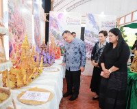 สุราษฎร์ธานี แถลงข่าวเตรียมจัดงานประเพณีชักพระ–ทอดผ้าป่าและแ ... พารามิเตอร์รูปภาพ 1