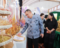 สุราษฎร์ธานี แถลงข่าวเตรียมจัดงานประเพณีชักพระ–ทอดผ้าป่าและแ ... พารามิเตอร์รูปภาพ 12