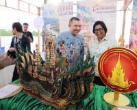 สุราษฎร์ธานี แถลงข่าวเตรียมจัดงานประเพณีชักพระ–ทอดผ้าป่าและแ ... พารามิเตอร์รูปภาพ 15