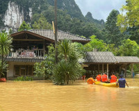 ผู้ว่าฯ สุราษฎร์ธานี ลงพื้นที่ตำบลคลองศก อำเภอพนม ติดตามสถาน ... พารามิเตอร์รูปภาพ 2