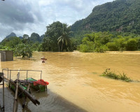 ผู้ว่าฯ สุราษฎร์ธานี ลงพื้นที่ตำบลคลองศก อำเภอพนม ติดตามสถาน ... พารามิเตอร์รูปภาพ 27