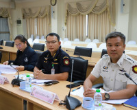 รองผู้ว่าฯ สุราษฎร์ธานี ประชุม ศอ.ปส.จ.สฎ. เดินหน้ากวาดล้างย ... พารามิเตอร์รูปภาพ 7
