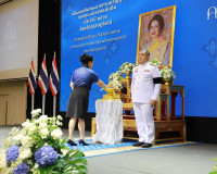 สุราษฎร์ธานีจัดพิธีมอบเงินพระราชทานขวัญถุงกองทุนแม่ของแผ่นดิ ... พารามิเตอร์รูปภาพ 5