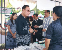 รองผู้ว่าราชการจังหวัดฯ เป็นประธาน ในพิธีเปิด กิจกรรมเชื่อมโ ... พารามิเตอร์รูปภาพ 9