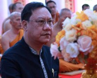 รองผู้ว่าราชการจังหวัดสุราษฎร์ธานี เป็นประธาน ในพิธีสวดพระพุ ... พารามิเตอร์รูปภาพ 5