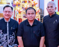 รองผู้ว่าราชการจังหวัดสุราษฎร์ธานี เป็นประธาน ในพิธีสวดพระพุ ... พารามิเตอร์รูปภาพ 7