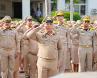 จังหวัดสุราษฎร์ธานี จัดกิจกรรมเคารพธงชาติ เนื่องใน "วันพระรา ... พารามิเตอร์รูปภาพ 22