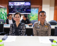 ผู้ว่าฯ สุราษฎร์ธานี ประชุมติดตามสถานการณ์บุคคลต่างด้าวประกอ ... พารามิเตอร์รูปภาพ 6