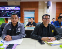 ผู้ว่าฯ สุราษฎร์ธานี ประชุมติดตามสถานการณ์บุคคลต่างด้าวประกอ ... พารามิเตอร์รูปภาพ 18