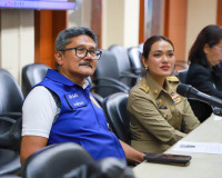 ผู้ว่าฯ สุราษฎร์ธานี ประชุมคณะทำงานฯ เตรียมรับมืออุทกภัย วาต ... พารามิเตอร์รูปภาพ 18