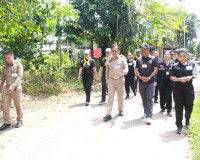 ผู้ว่าฯ สุราษฎร์ธานีห่วงใยประชาชนกลุ่มเปราะบาง มอบหน่วยงานที ... พารามิเตอร์รูปภาพ 7