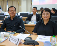 ผู้ว่าฯ สุราษฎร์ธานี ประชุมเตรียมความพร้อมการจัดกิจกรรม “เดิ ... พารามิเตอร์รูปภาพ 10
