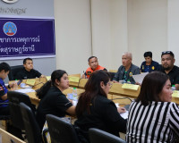 สุราษฎร์ธานีประชุม ก.ช.ภ.จ.สฏ. เร่งพิจารณาเงินช่วยเหลือผู้ปร ... พารามิเตอร์รูปภาพ 8