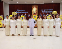 จังหวัดสุราษฎร์ธานีจัดพิธีวางพวงมาลา น้อมรำลึกในพระมหากรุณาธ ... พารามิเตอร์รูปภาพ 22