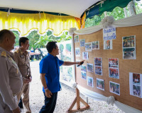 จังหวัดสุราษฎร์ธานี เชิญสิ่งของพระราชทาน มอบแก่ครอบครัวผู้ปร ... พารามิเตอร์รูปภาพ 1