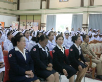 ผู้ว่าราชการจังหวัดสุราษฎร์ธานี เป็นประธานในกิจกรรมเทิดพระเก ... พารามิเตอร์รูปภาพ 11
