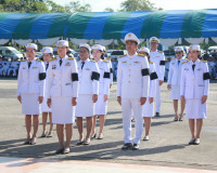 ข้าราชการและประชาชนจังหวัดสุราษฎร์ธานีพร้อมใจร่วมพิธีวางพวงม ... พารามิเตอร์รูปภาพ 33