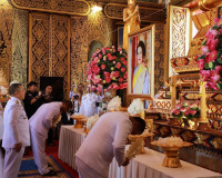 ผู้ว่าราชการจังหวัดสุราษฎร์ธานีนำพสกนิกรทุกหมู่เหล่า ประกอบพ ... พารามิเตอร์รูปภาพ 41