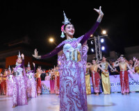 ผู้ว่าฯ สุราษฎร์ธานี เป็นประธานพิธีฉลองถ้วยพระราชทานฯ สืบสาน ... พารามิเตอร์รูปภาพ 40