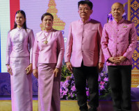 ผู้ว่าฯ สุราษฎร์ธานี เป็นประธานพิธีฉลองถ้วยพระราชทานฯ สืบสาน ... พารามิเตอร์รูปภาพ 53