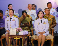 ผู้ว่าฯ สุราษฎร์ธานี เป็นประธานพิธีฉลองถ้วยพระราชทานฯ สืบสาน ... พารามิเตอร์รูปภาพ 67
