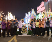 สุราษฎร์ธานีจัดพิธีสมโภชเรือพนมพระทางบก ในงานประเพณีชักพระ ป ... พารามิเตอร์รูปภาพ 3