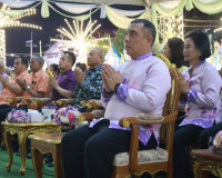 สุราษฎร์ธานีจัดพิธีสมโภชเรือพนมพระทางบก ในงานประเพณีชักพระ ป ... พารามิเตอร์รูปภาพ 10