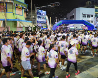 จังหวัดสุราษฎร์ธานีจัดกิจกรรม “วิ่งพรมน้ำมนต์ชมเรือพระ” ประจ ... พารามิเตอร์รูปภาพ 5