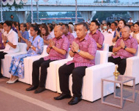 จังหวัดสุราษฎร์ธานี จัดพิธีชักพุ่มผ้าป่าเมืองสุราษฎร์ธานี สื ... พารามิเตอร์รูปภาพ 6
