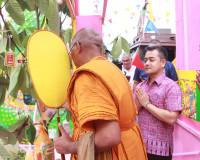 จังหวัดสุราษฎร์ธานีจัดพิธีเจริญพระพุทธมนต์สมโภชเรือพนมพระทาง ... พารามิเตอร์รูปภาพ 1
