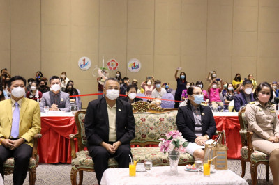 พ่อเมืองสุราษฎร์ธานีร่วมแสดงความยินดีเยาวชนต้นแบบเก่งและดี T ... พารามิเตอร์รูปภาพ 1