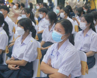 รมว.ศึกษาธิการ ลงพื้นที่จังหวัดสุราษฎร์ธานี Kick off สถานศึก ... พารามิเตอร์รูปภาพ 8