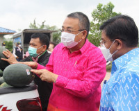ผู้ว่าราชการจังหวัดสุราษฎร์ธานี ปล่อยคาราวานแตงโมทุ่งอ่าว กว ... พารามิเตอร์รูปภาพ 3