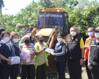 ผู้ว่าราชการจังหวัดสุราษฎร์ธานีเร่งให้ความช่วยเหลือครอบครัวผ ... พารามิเตอร์รูปภาพ 8